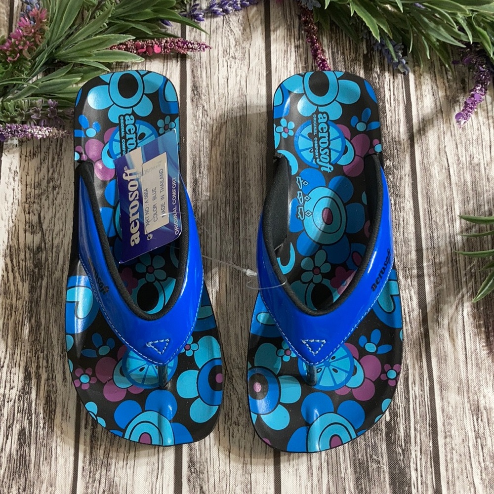 aerosoft hibiscus thong sandals